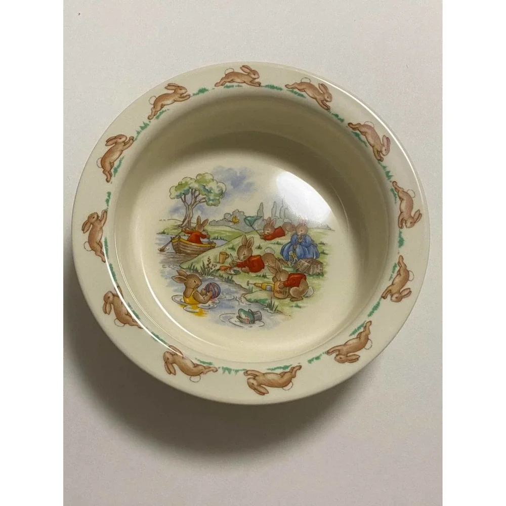 VTG‎ Royal Doulton Nursery Set